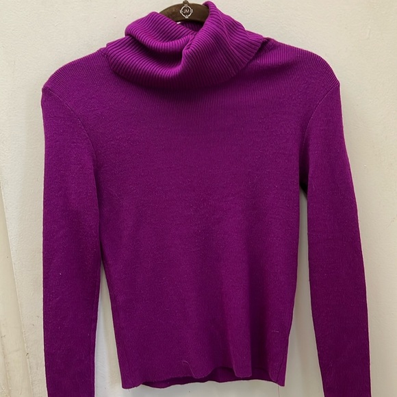 Vintage Purple Sweater Size Medium But Runs Small - Picture 4 of 9